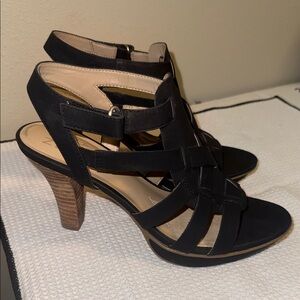 Naturalizer Black Strappy Heels